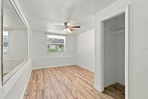 Villa ou maison à louer à Tampa, Floride: 4 chambres, 110.93 m2 № 2431678 - photo 12