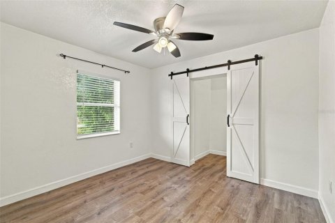 Villa ou maison à louer à Tampa, Floride: 4 chambres, 110.93 m2 № 2431678 - photo 20