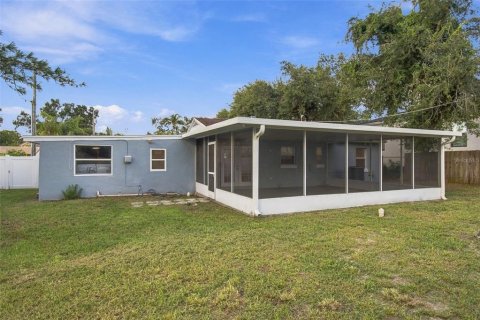 Villa ou maison à louer à Tampa, Floride: 4 chambres, 110.93 m2 № 2431678 - photo 21