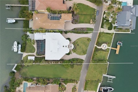 House in Sarasota, Florida 5 bedrooms, 473.34 sq.m. № 2150266 - photo 6