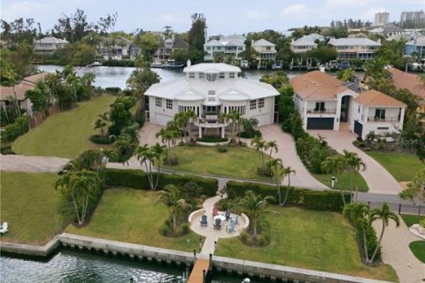 House in Sarasota, Florida 5 bedrooms, 473.34 sq.m. № 2150266 - photo 7