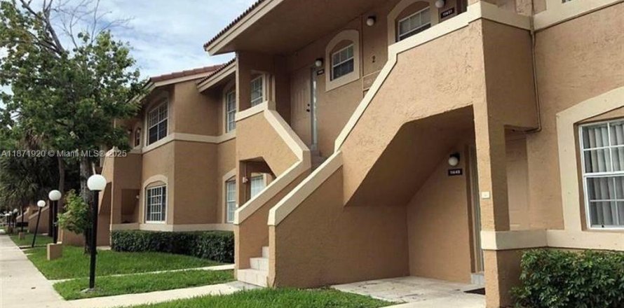 Condo à Coral Springs, Floride, 2 chambres № 1921660