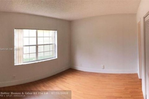 Copropriété à louer à Coral Springs, Floride: 2 chambres, 77.57 m2 № 1921660 - photo 7