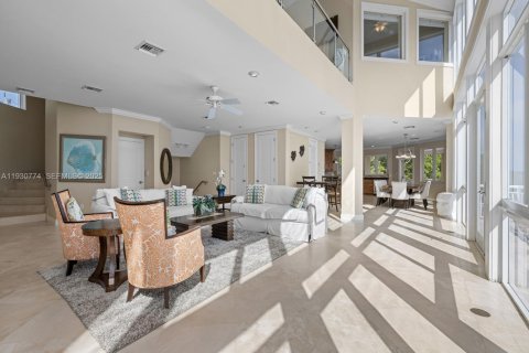 Villa ou maison à vendre à Key Largo, Floride: 6 chambres, 475.01 m2 № 1989498 - photo 9