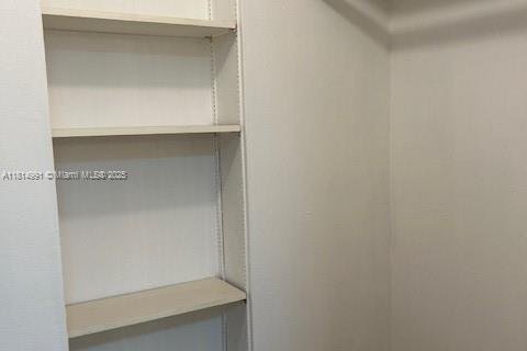 Condo in Aventura, Florida, 1 bedroom  № 1772401 - photo 10