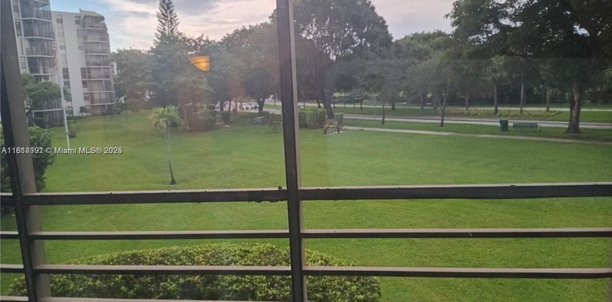 Condo in Aventura, Florida, 1 bedroom  № 1772401