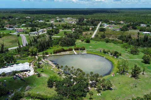Commercial property in North Port, Florida 146.88 sq.m. № 1886908 - photo 18