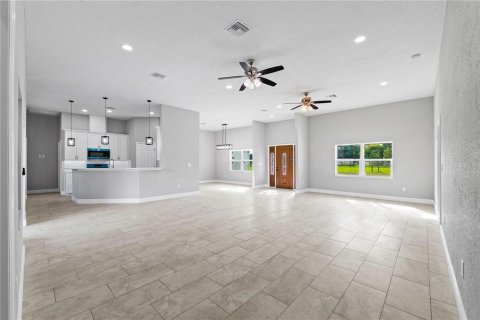 Villa ou maison à vendre à Wesley Chapel, Floride: 4 chambres, 227.8 m2 № 1826653 - photo 2