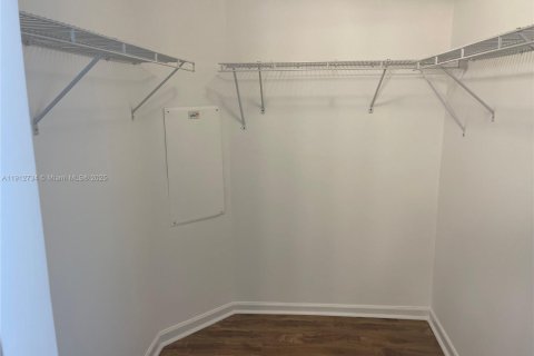 Copropriété à vendre à North Bay Village, Floride: 2 chambres, 116.22 m2 № 1969110 - photo 14