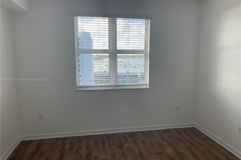 Copropriété à vendre à North Bay Village, Floride: 2 chambres, 116.22 m2 № 1969110 - photo 18