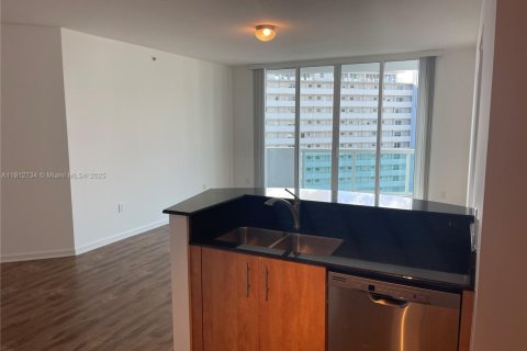 Copropriété à vendre à North Bay Village, Floride: 2 chambres, 116.22 m2 № 1969110 - photo 5