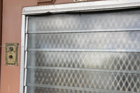 Снять в аренду кондоминиум в Санрайз, Флорида 2 спальни, 78.97м2, № 1944792 - фото 6