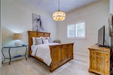 Villa ou maison à louer à Bradenton, Floride: 3 chambres, 253.34 m2 № 1851019 - photo 10