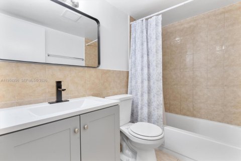 Appartement à louer à Hollywood, Floride: 1 chambre, 60.39 m2 № 2019730 - photo 14