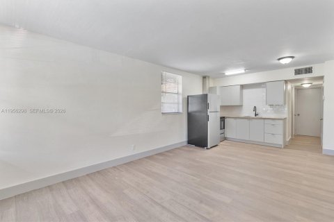 Appartement à louer à Hollywood, Floride: 1 chambre, 60.39 m2 № 2019730 - photo 18