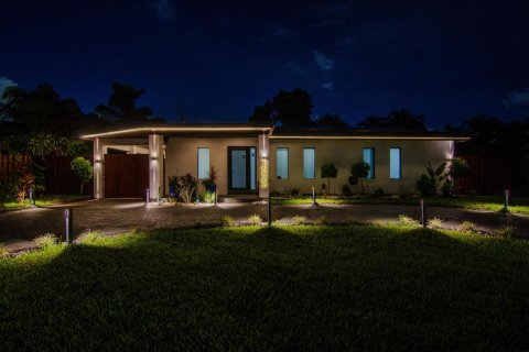 Villa ou maison à Wilton Manors, Floride 2 chambres, 122.63 m2 № 2384944