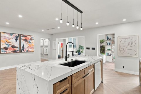 Villa ou maison à vendre à Wilton Manors, Floride: 2 chambres, 122.63 m2 № 2384944 - photo 8