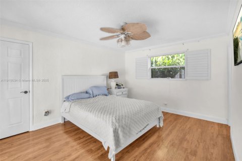 Casa en venta en Hollywood, Florida, 4 dormitorios, 187.85 m2 № 2013671 - foto 20