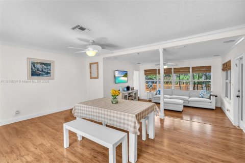 Casa en venta en Hollywood, Florida, 4 dormitorios, 187.85 m2 № 2013671 - foto 8