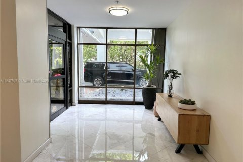 Condo in Aventura, Florida, 2 bedrooms № 1960200 - photo 7