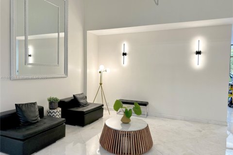 Condo in Aventura, Florida, 2 bedrooms № 1960200 - photo 6