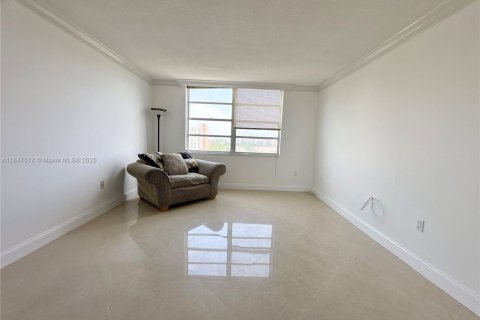Condo in Aventura, Florida, 2 bedrooms № 1960200 - photo 28
