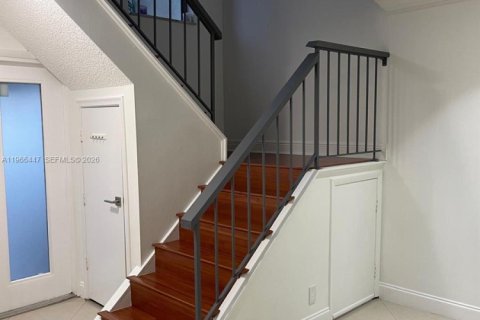 Townhouse in Boca Raton, Florida 2 bedrooms, 97.92 sq.m. № 2028008 - photo 3