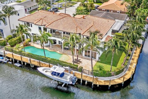 Villa ou maison à vendre à Pompano Beach, Floride: 7 chambres, 509.01 m2 № 2176897 - photo 10