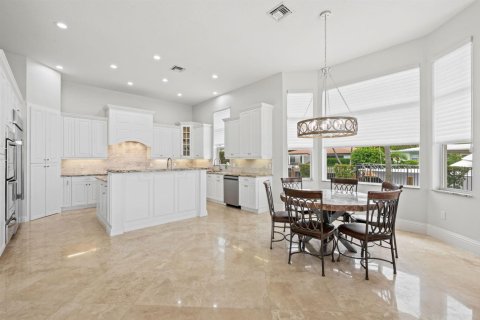 Villa ou maison à vendre à Pompano Beach, Floride: 7 chambres, 509.01 m2 № 2176897 - photo 15