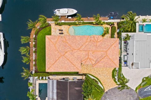 Villa ou maison à vendre à Pompano Beach, Floride: 7 chambres, 509.01 m2 № 2176897 - photo 2