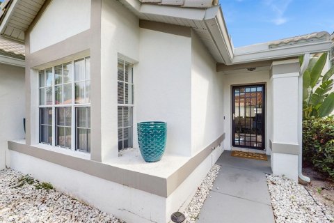 House in Wellington, Florida 3 bedrooms, 149.02 sq.m. № 2176998 - photo 4