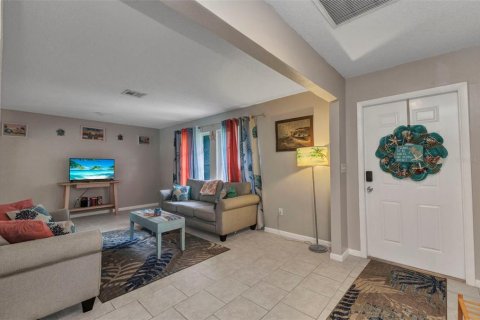 Villa ou maison à vendre à Port Charlotte, Floride: 4 chambres, 155.24 m2 № 1884676 - photo 7