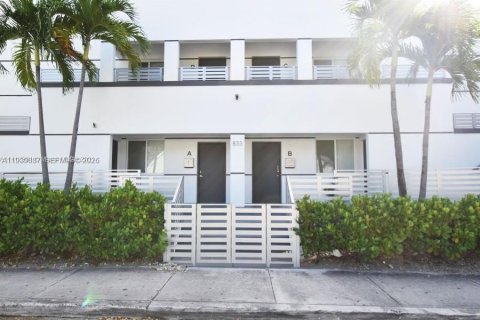 Apartment in Miami, Florida 2 bedrooms, 78.97 sq.m. № 1997101