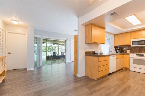 Casa en venta en Hudson, Florida, 3 dormitorios, 137.22 m2 № 2118261 - foto 9