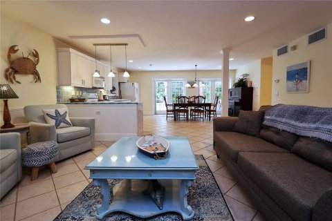 Casa en alquiler en New Smyrna Beach, Florida, 2 dormitorios, 111.48 m2 № 1648435 - foto 11