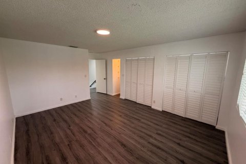 Touwnhouse à louer à Sunrise, Floride: 2 chambres, 110.55 m2 № 2177613 - photo 16