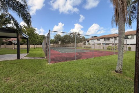 Touwnhouse à louer à Sunrise, Floride: 2 chambres, 110.55 m2 № 2177613 - photo 30