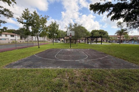Touwnhouse à louer à Sunrise, Floride: 2 chambres, 110.55 m2 № 2177613 - photo 28