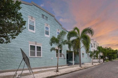 Appartement à louer à Saint Petersburg, Floride: 2 chambres, 60.39 m2 № 1886851 - photo 2