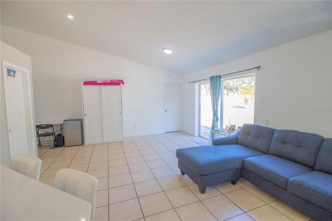 House in Riverview, Florida 3 bedrooms, 139.63 sq.m. № 2095744 - photo 4