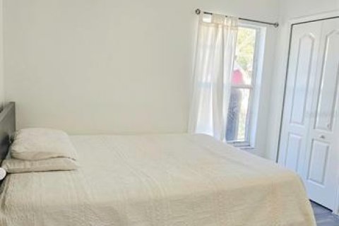 House in Riverview, Florida 3 bedrooms, 139.63 sq.m. № 2095744 - photo 15
