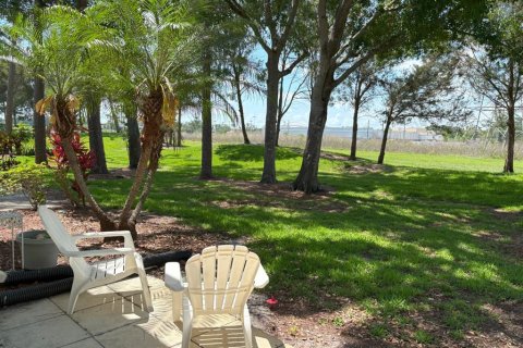 Condo in Oldsmar, Florida, 2 bedrooms  № 1743181 - photo 11