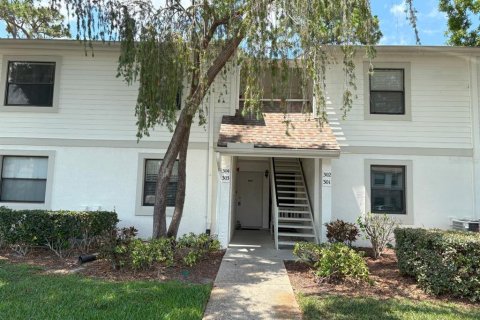 Condo in Oldsmar, Florida, 2 bedrooms  № 1743181 - photo 1