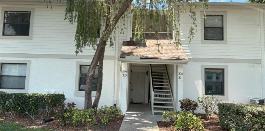 Condo in Oldsmar, Florida, 2 bedrooms  № 1743181