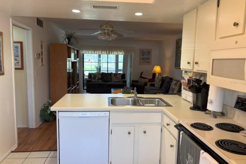 Condo in Oldsmar, Florida, 2 bedrooms  № 1743181 - photo 15
