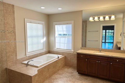 Снять в аренду виллу или дом в Форт-Лодердейл, Флорида 5 спален, 256.97м2, № 2003653 - фото 11