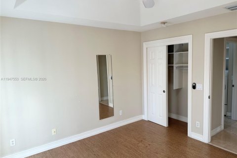 Снять в аренду виллу или дом в Форт-Лодердейл, Флорида 5 спален, 256.97м2, № 2003653 - фото 23