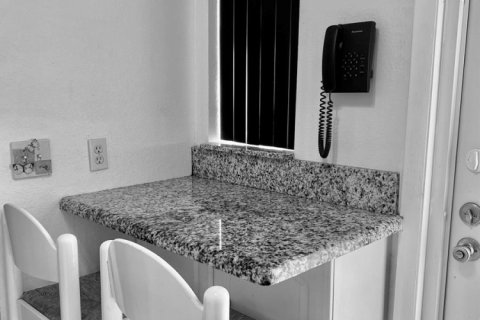 Condo in Boynton Beach, Florida, 2 bedrooms № 2081744 - photo 2