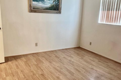 Condo in Boynton Beach, Florida, 2 bedrooms № 2081744 - photo 17