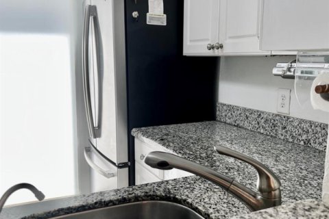 Condo in Boynton Beach, Florida, 2 bedrooms № 2081744 - photo 3